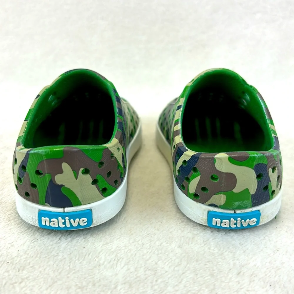 NATIVE Jefferson Green Camo Waterproof Slipon Shoes C4